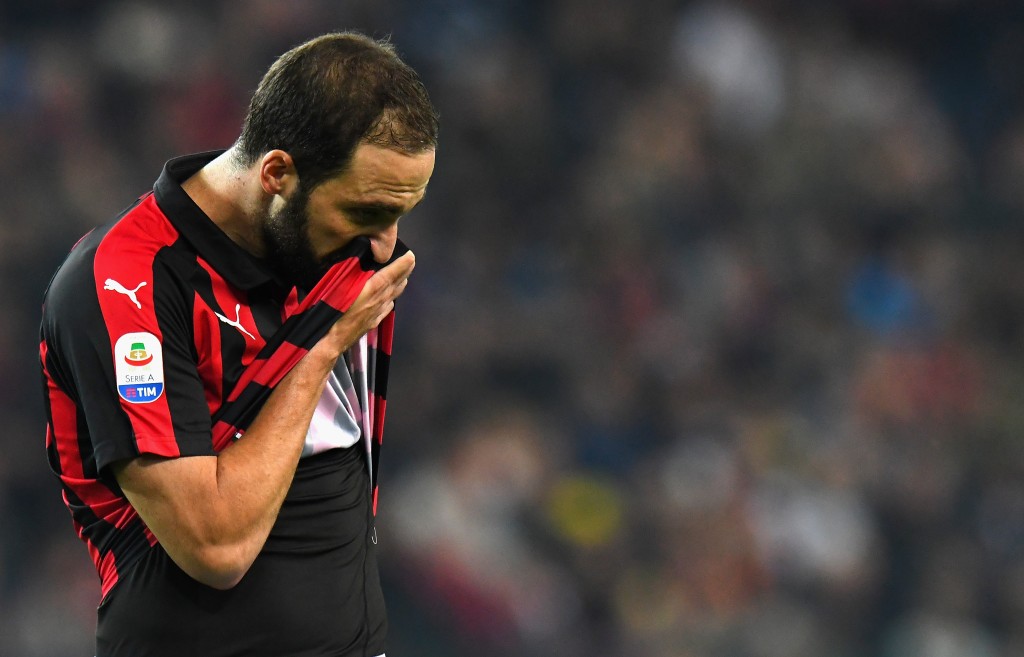 UDINE, ITALY - NOVEMBER 04: Gonzalo Higuain of AC Milan reacts during the Serie A match between Udinese and AC Milan at Stadio Friuli on November 4, 2018 in Udine, Italy.  (Photo by Alessandro Sabattini/Getty Images)